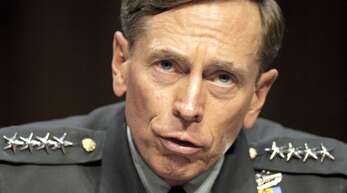 David Petraeus war Vier-Sterne General und CIA-Chef