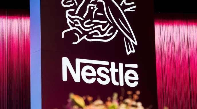 Das Logo des weltweit größten Lebensmittel- und Getränkekonzerns Nestlé.